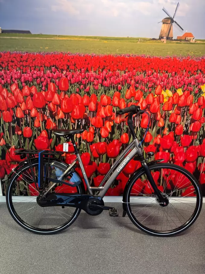 Hoofdprijs Gazelle Fiets gesponsord door Broekhuis Fietsen Limmen